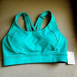 Lululemon sports bra